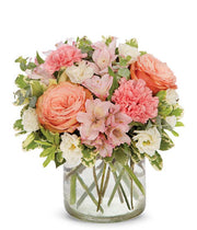 Passionate Peaches Flower arrangement