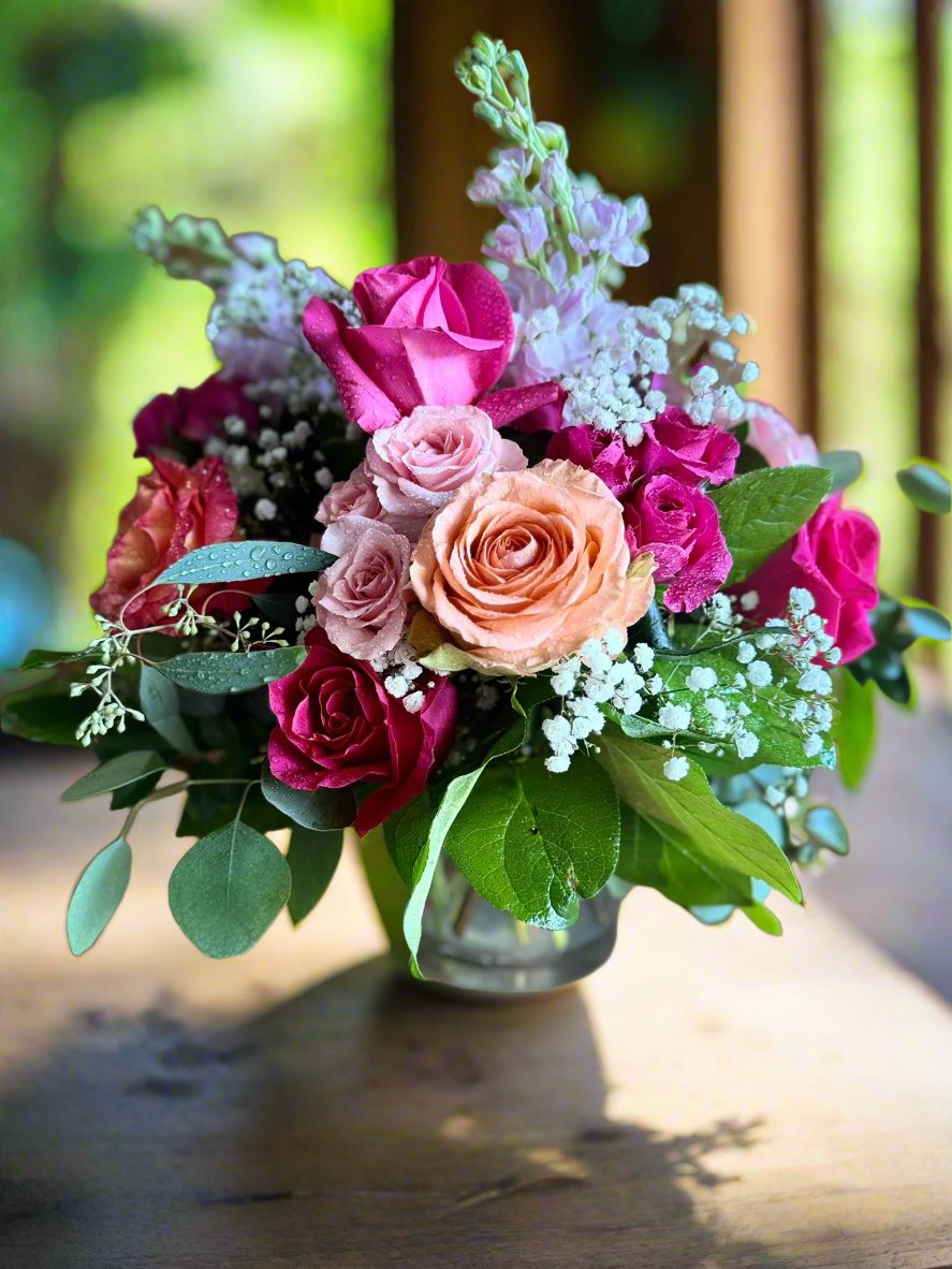 Flower arrangements in vase